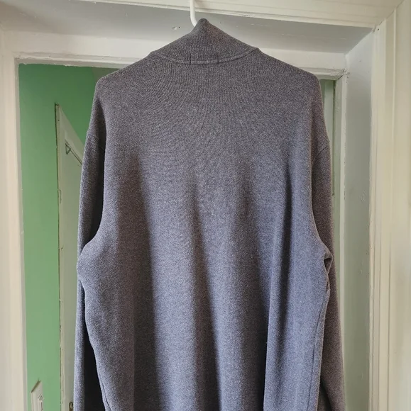 Ralph Lauren men's pullover sweat shirt. - Picture 2 of 8